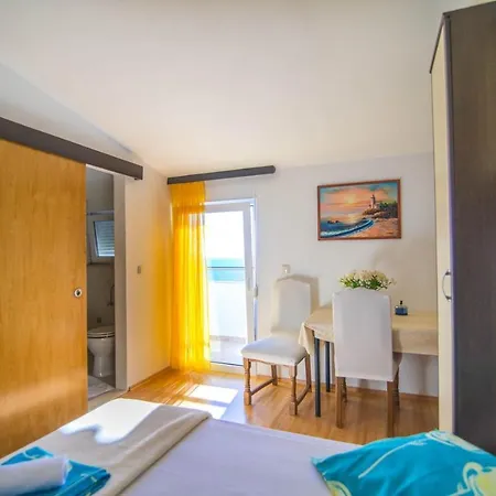 Guest house Cihorich 3*
