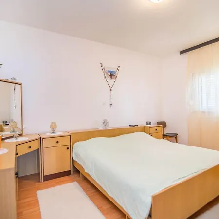 Cihorich 3* Dugi Rat