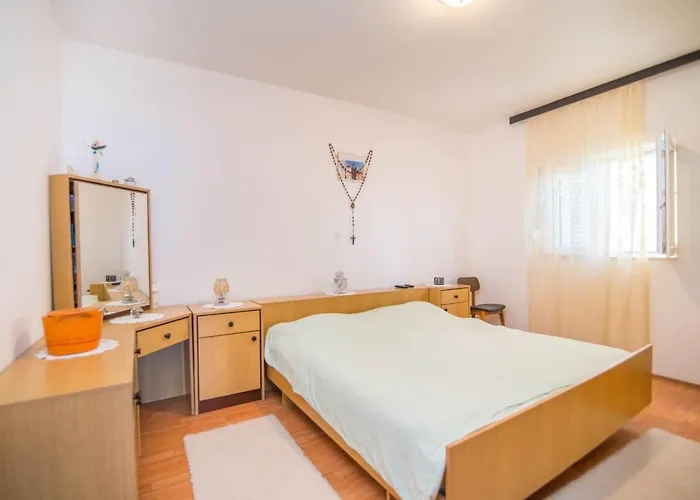 Cihorich 3* Dugi Rat